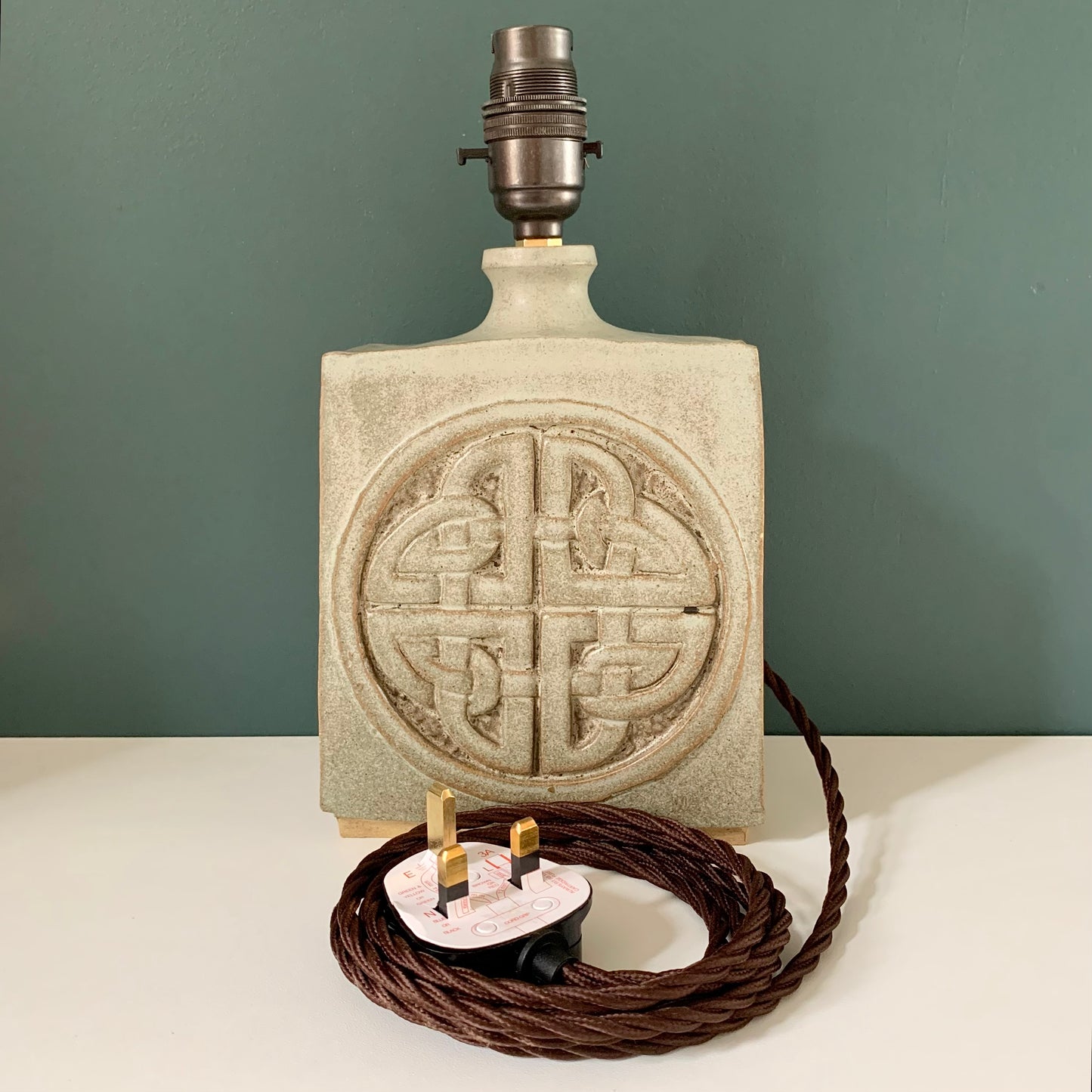 Mid Century Cornish Pottery British Troika Style Ceramic Table Lamp