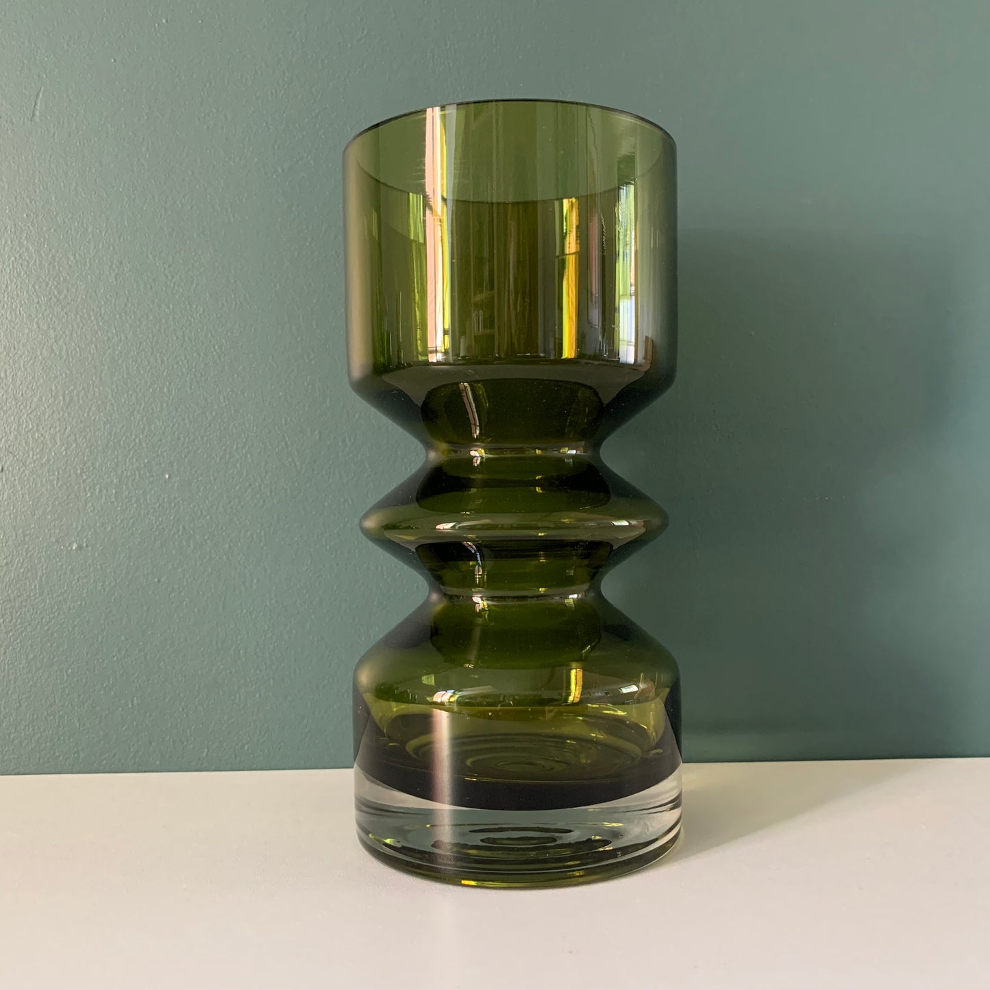 Riihimaki Olive Green Glass Vase 1960s 1970s 1472 Khaki Avocado Style Finnish Retro