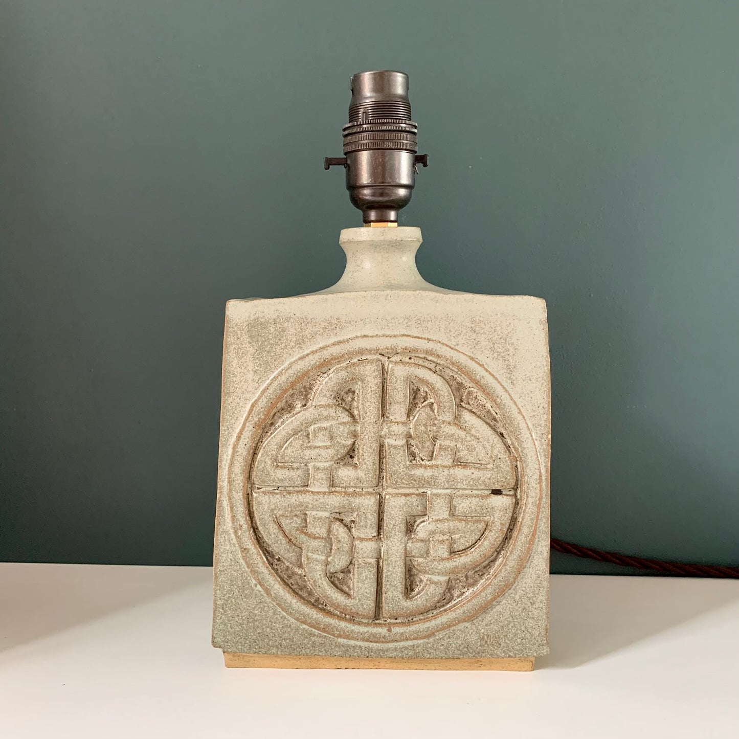 Mid Century Cornish Pottery British Troika Style Ceramic Table Lamp