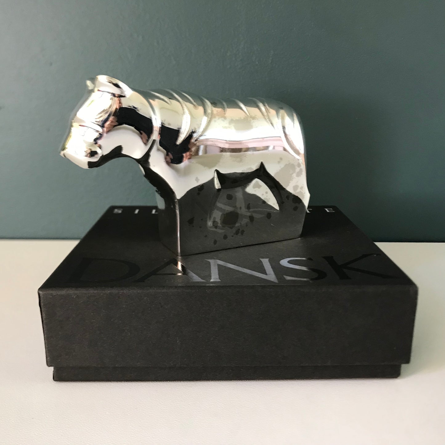 Boxed Dansk Designs Tiger Silver Paperweight Boxed Danish Swedish Gifts Presents Retro