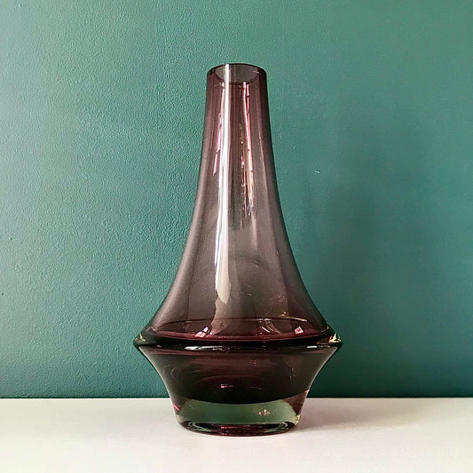 Riihimaki Amethyst Purple Glass Vase Finnish Violet 1379 Vintage 1960s 1970s Retro