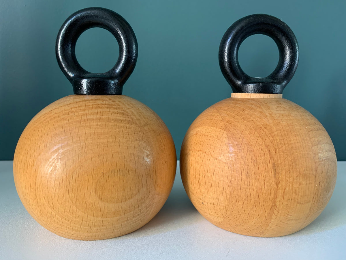 Bodum Nissen Danish Ball Boy Salt Pepper Mills & Stand Set Wood Quistgaard Era