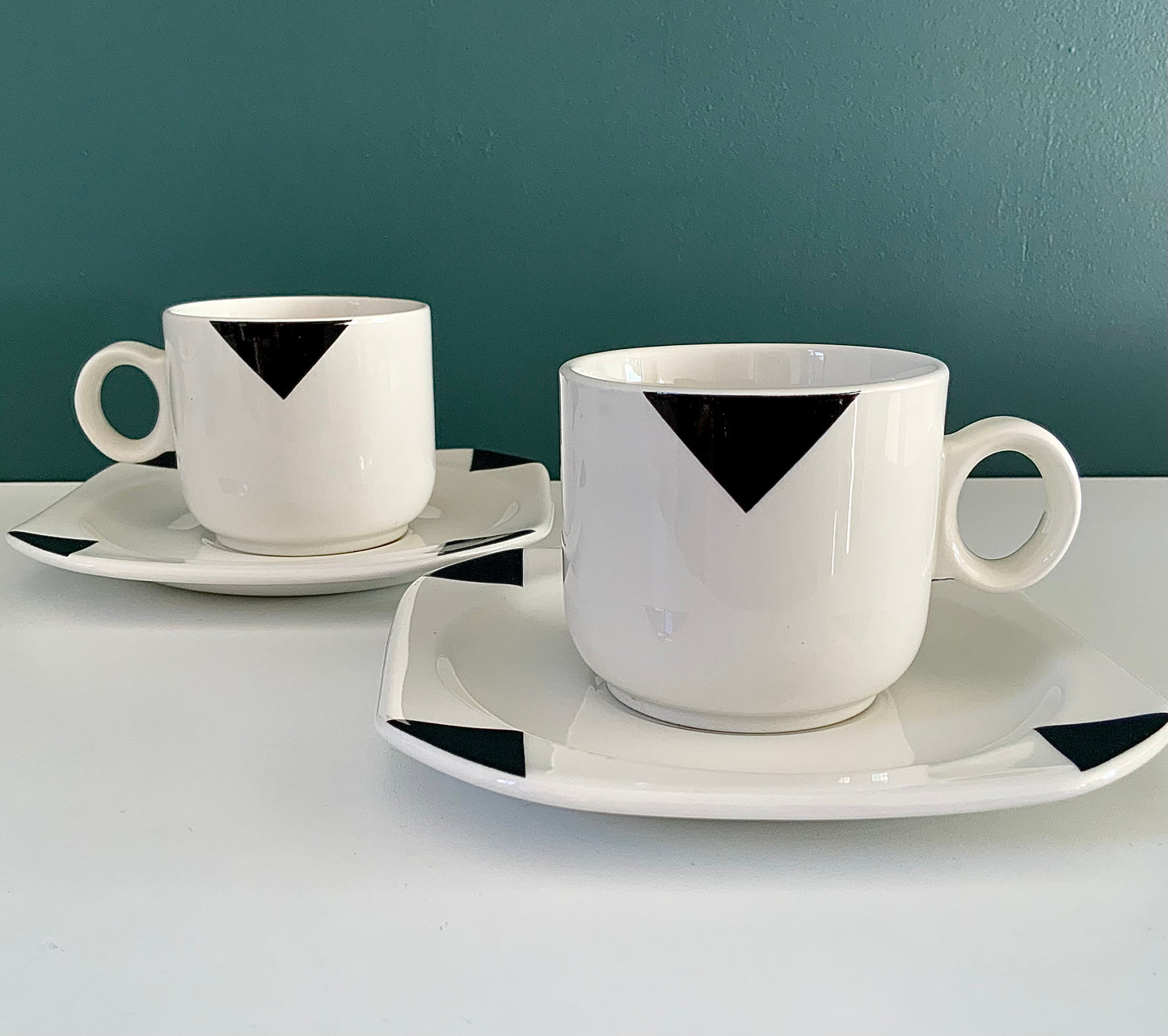 Vintage IKEA Black & White Tea/Coffee Cups & Saucers