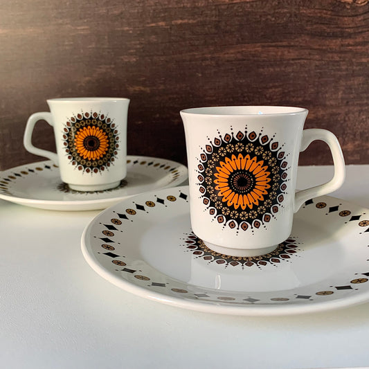 J&G Meakin Inca Orange Ceramic Espresso Cups & Side Plates British English 1960s 1970s Gifts Presents