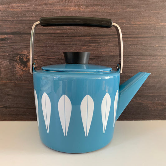 Cathrine Holm Blue Lotus Kettle 1960s Norwegian Scandinavian Scandi Style Design