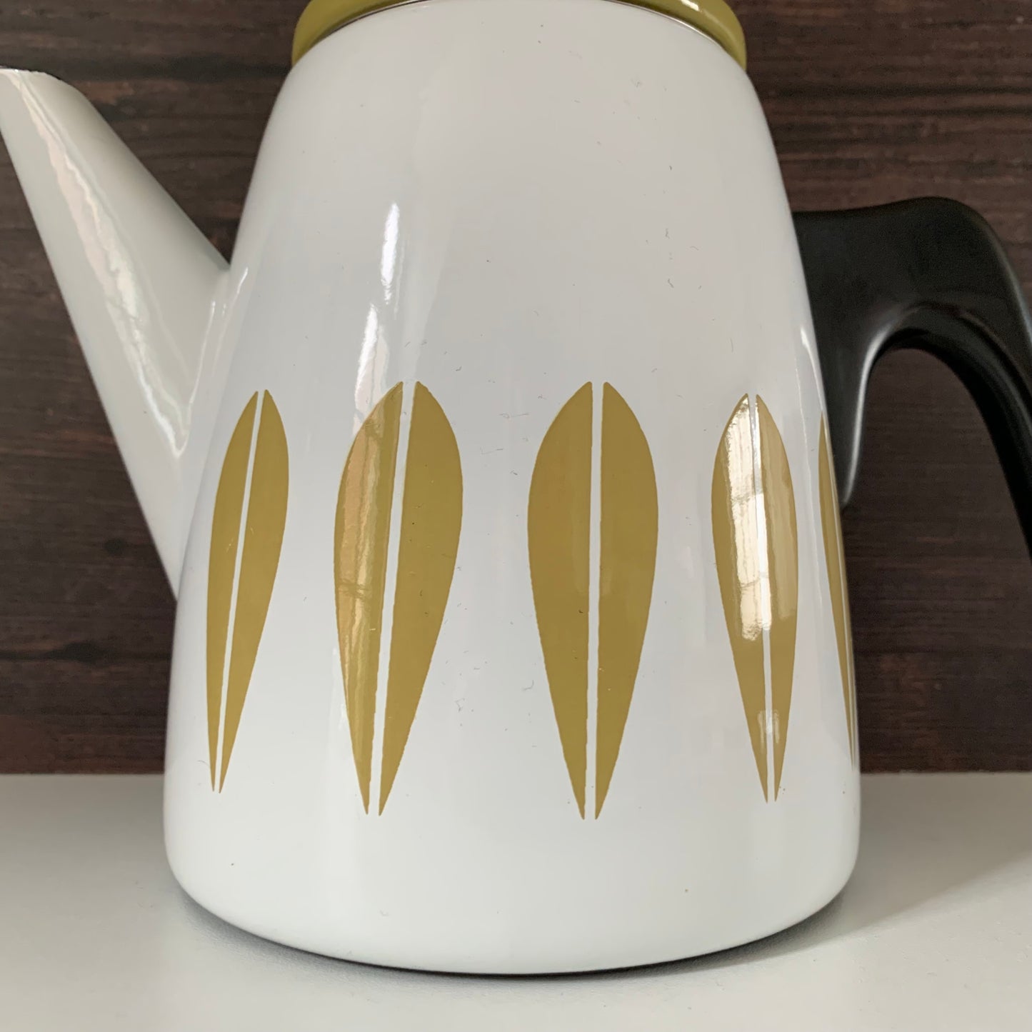 Cathrine Holm Olive Green Lotus Tea Coffee Pot 1960s Norwegian Scandinavian Scandi Style Design
