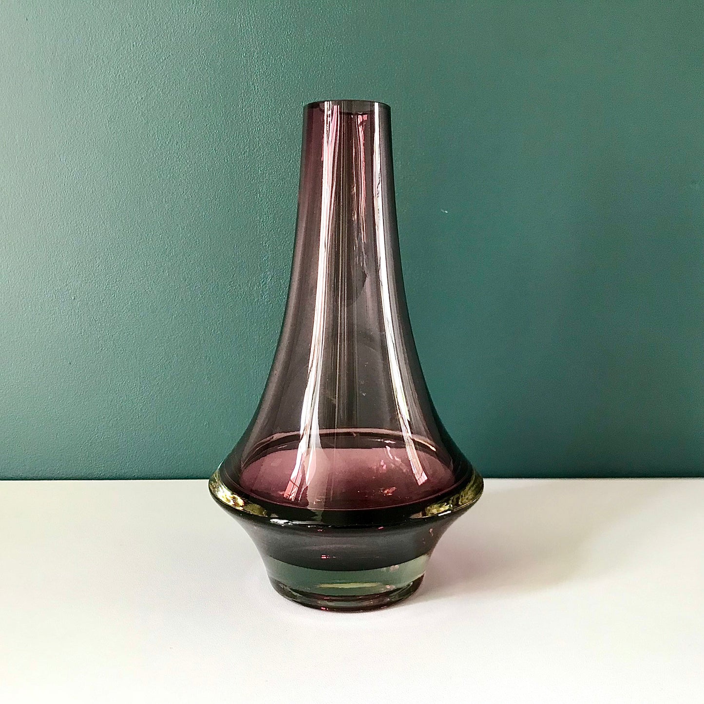 Riihimaki Amethyst Purple Glass Vase Finnish Violet 1379 Vintage 1960s 1970s Retro