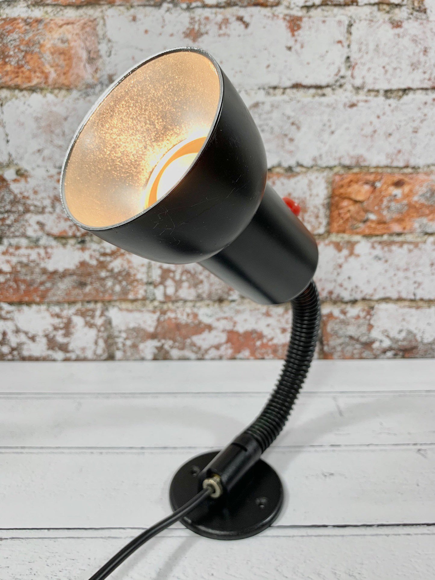 Louis Poulsen Sorte Louis Wall Lamp 1980s Light Retro Industrial Lighting - Scandiwegians