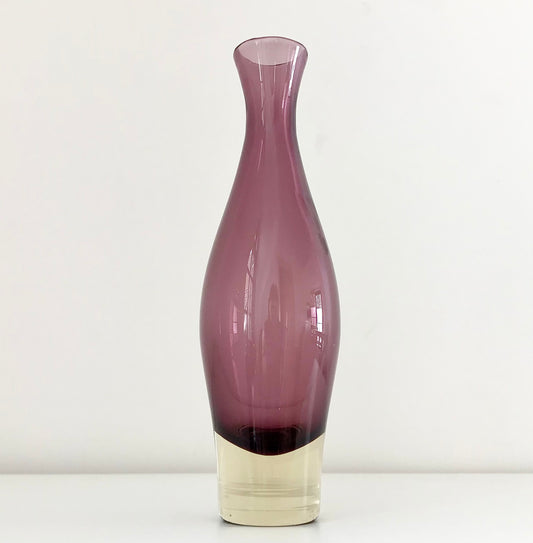 Riihimaki Purple Glass Vase 1960s 1970s Violet Amethyst Scandinavian Finnish Retro